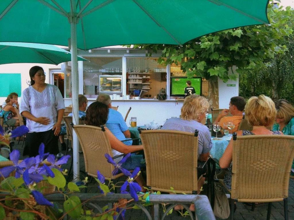 Panorama-Café MOSELGARTEN Alf Extérieur photo